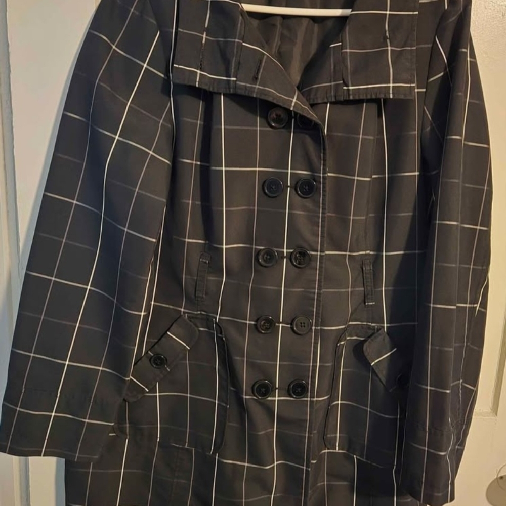 Merona Black and White Checkered‎ Trench Coat
